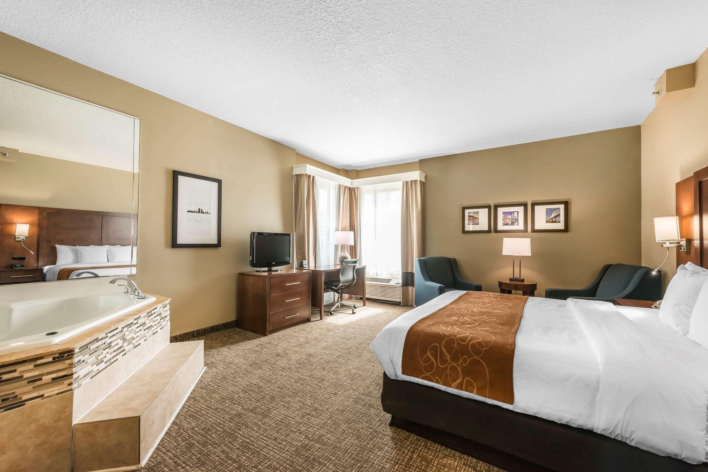 Comfort Suites Baymeadows Near Butler Blvd Jacksonville Exteriér fotografie