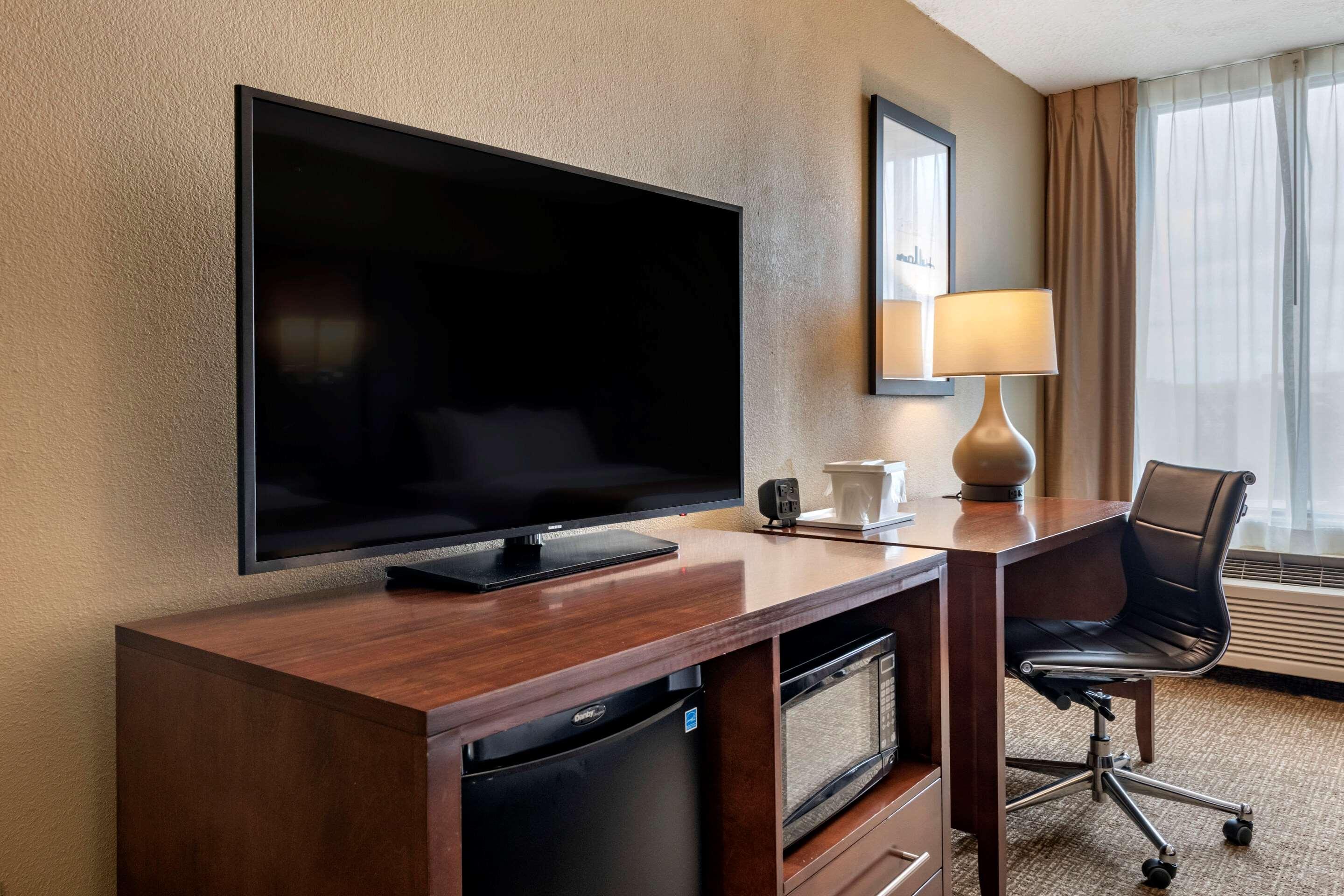 Comfort Suites Baymeadows Near Butler Blvd Jacksonville Exteriér fotografie