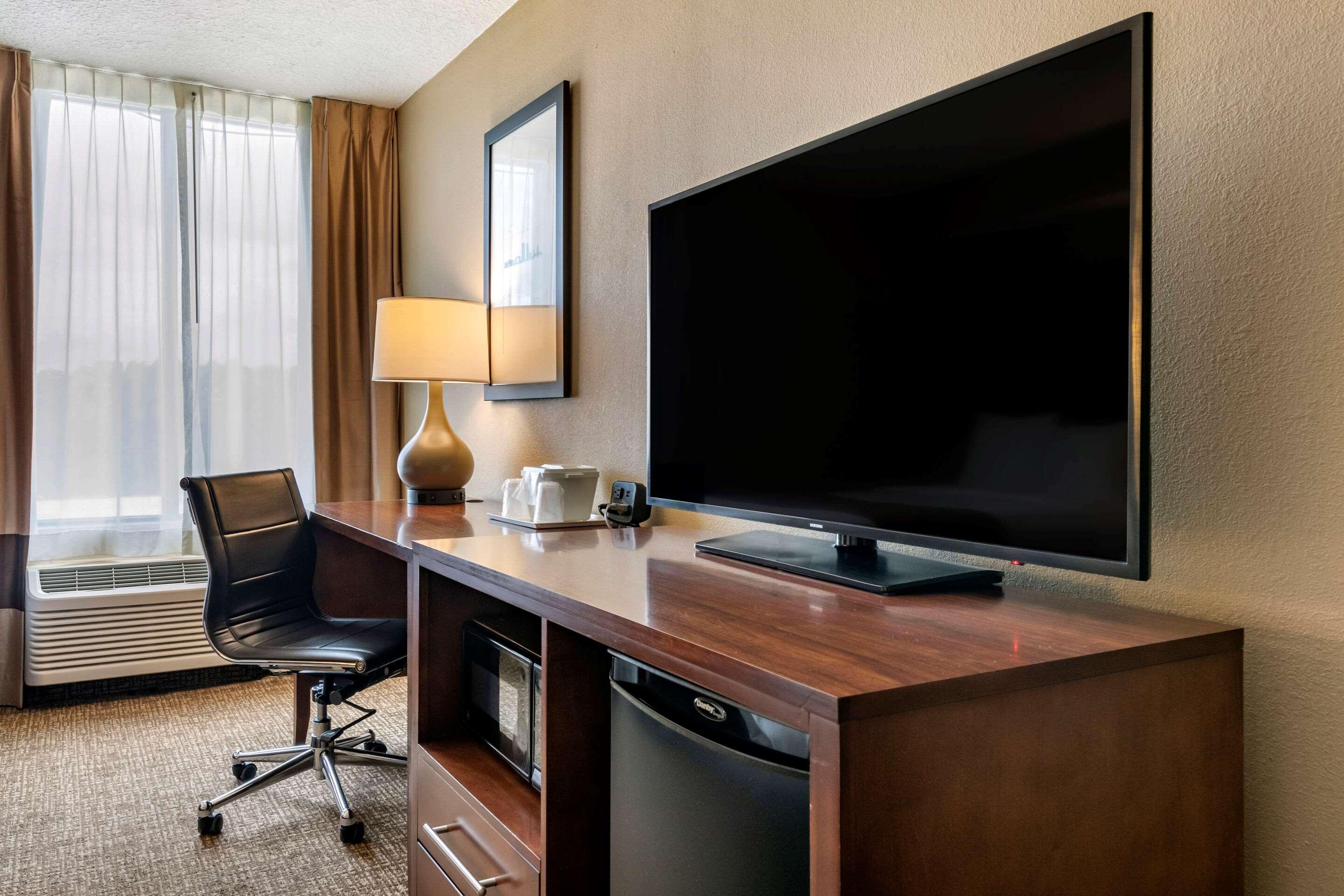 Comfort Suites Baymeadows Near Butler Blvd Jacksonville Exteriér fotografie