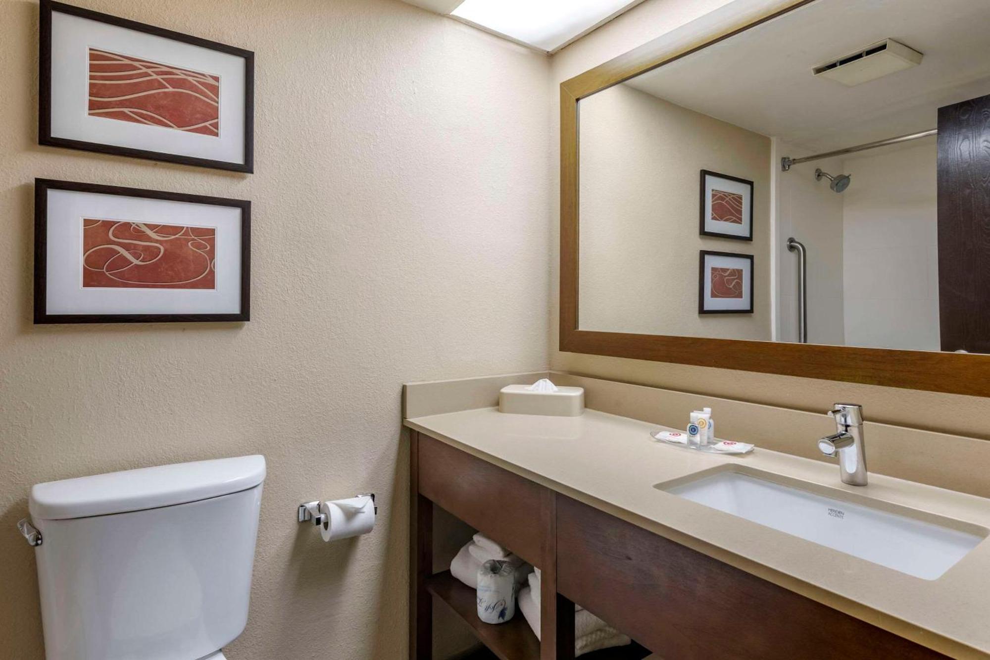 Comfort Suites Baymeadows Near Butler Blvd Jacksonville Exteriér fotografie